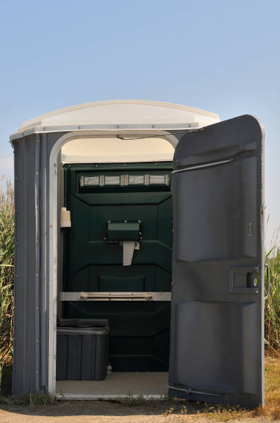 Best Affordable portable toilet rental  in Freeport, TX